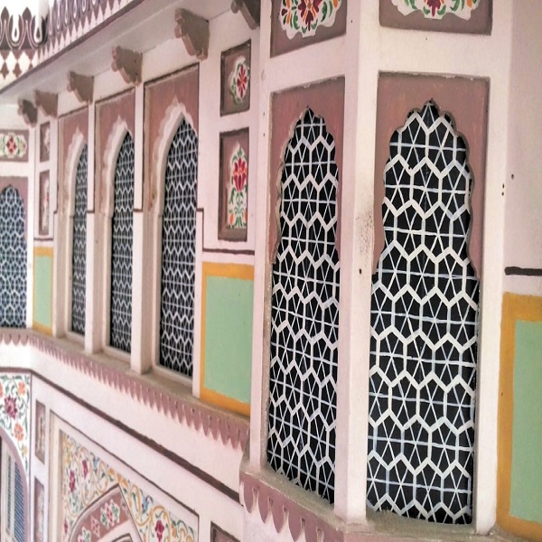 natural and artistic